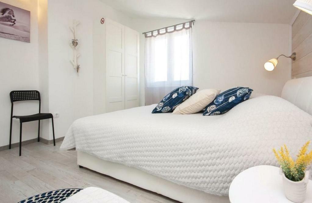 Apartmani Riva Rogoznica  Zewnętrze zdjęcie