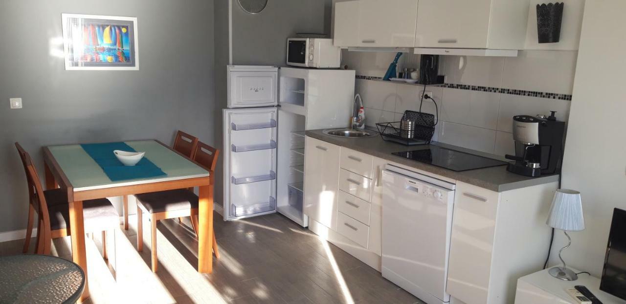 Apartmani Riva Rogoznica  Zewnętrze zdjęcie